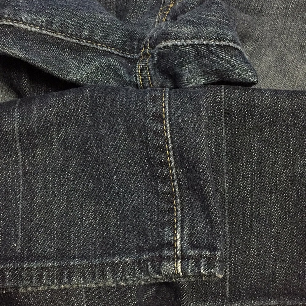 7 for All Mankind jeans. 32. Great shape. - Picture 4 of 4